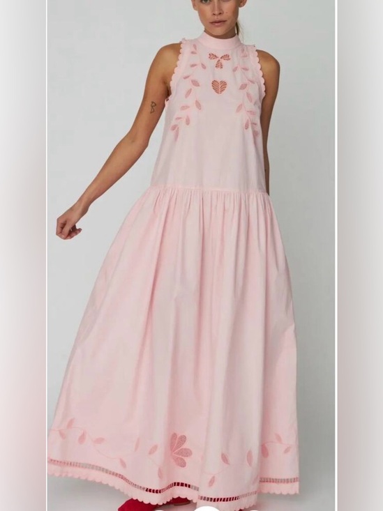 Stella Nova Dresses & Skirts - Sleeveless Embroidered Pink Maxi Dress